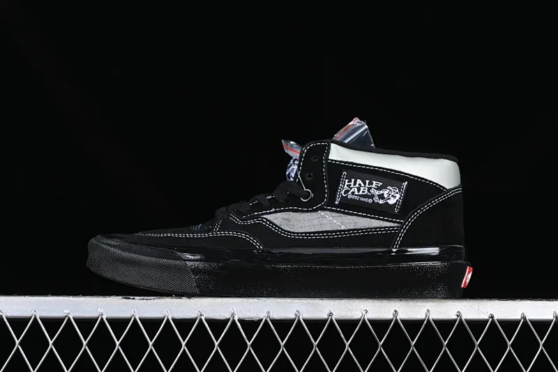 All categories Vans Vans series Vans Mid Vans China Vans Half Cab 33 Dx legendary skater signature China skateboard shoes VN0A5KX6B3C